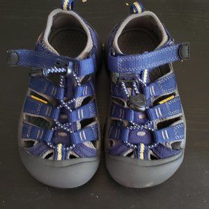 Toddler Keen Water Shoes Size 10